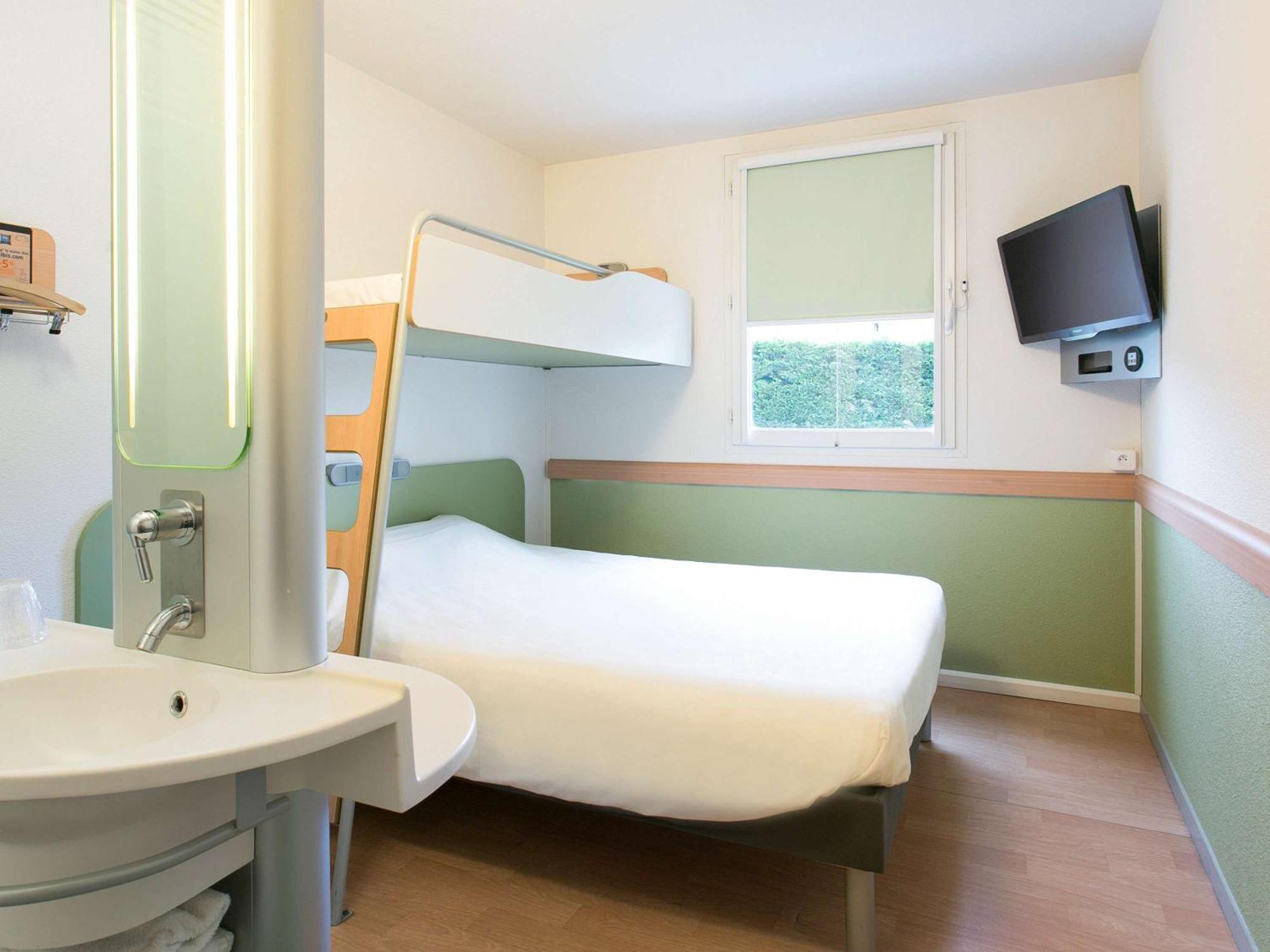 Ibis Budget Bordeaux Aeroport Mérignac エクステリア 写真